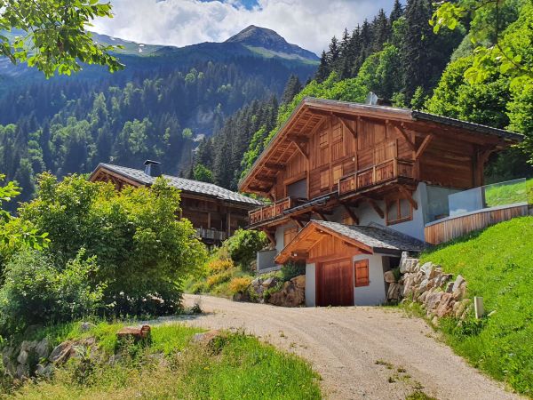 Chalet haut de gamme : l'élégance et le luxe au cœur des Alpes