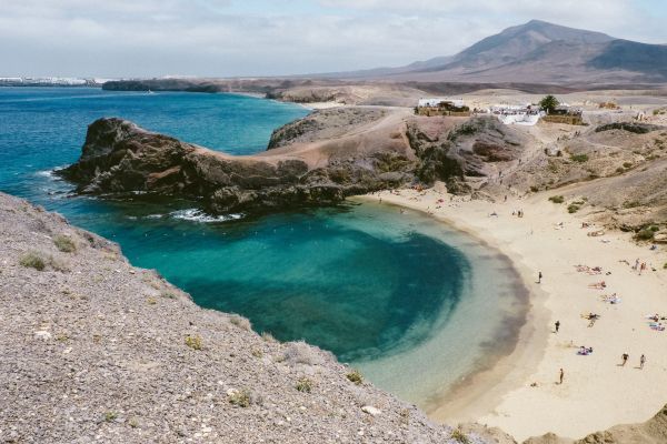 Où trouver les meilleures plages secrètes des îles Canaries ?